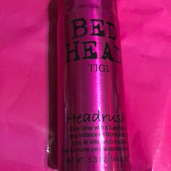 TIGI Bed Head Headrush. Shine spray with a super fine mist - Picture 1 of 7